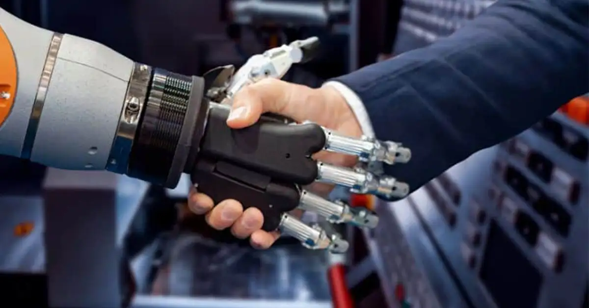 שיווק דיגיטלי למתחילים - יד אנושית לוחצת יד של רובוט